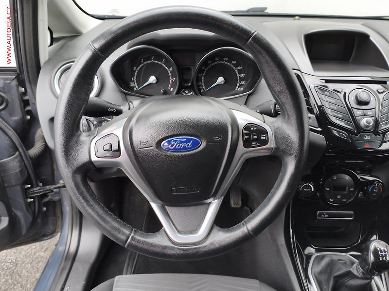 Ford Fiesta (2014) 1.0EB, Titanium - fotka 9 z 16