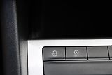 Škoda Octavia 2,0 TDi  AMBITION, DIG. KLIMA - náhled 20