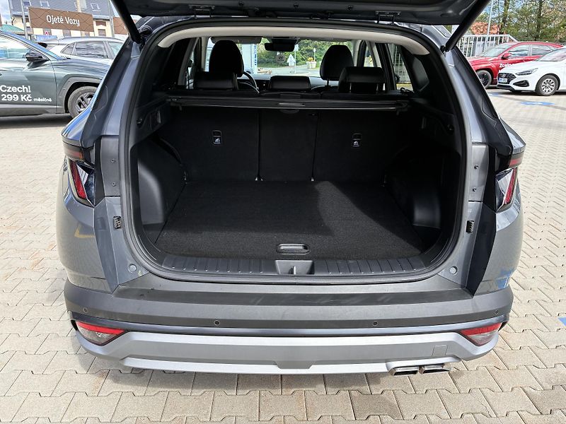 Hyundai Tucson 1.6T-GDi HEV 158kW DCT PREMIUM - fotka 35 z 35