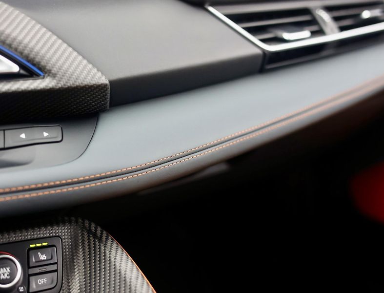 BMW i8 (2018) xdrive Laser - fotka 33 z 44