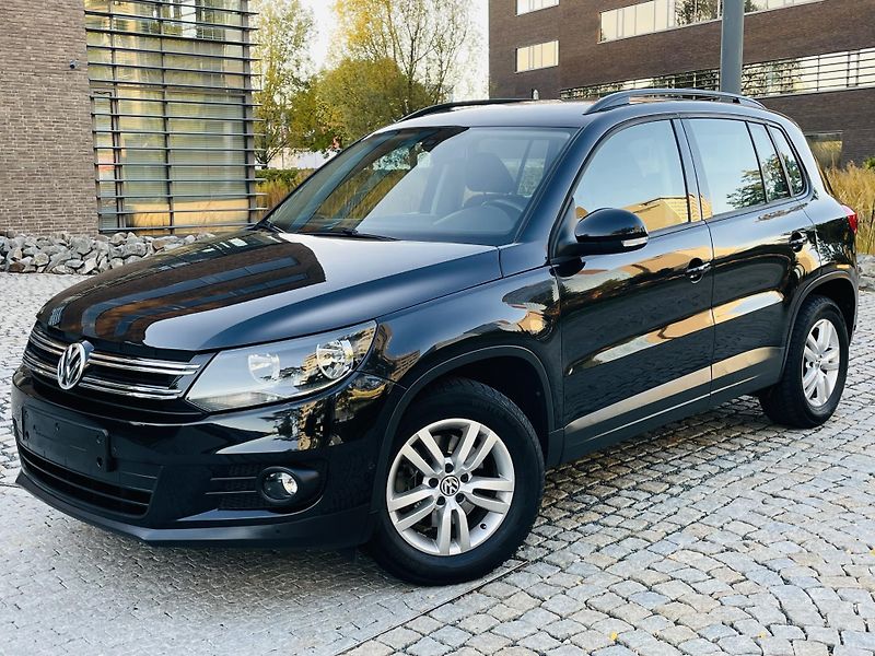 Volkswagen Tiguan 1.4TSI MANUÁL SENZORY TAŽNÉ  - fotka 2 z 45
