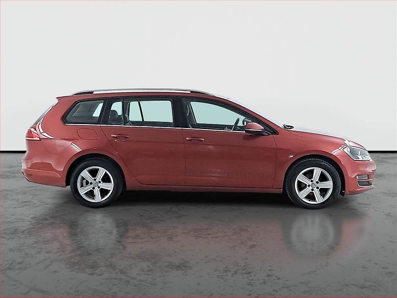 Volkswagen Golf (2015) 1.6 TDI, Kůže, Tempomat - fotka 6 z 19