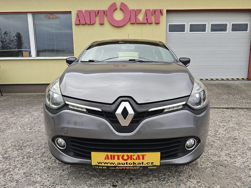 Renault Clio (2013) 1.2i  NAVI/1MAJ/Tempomat - fotka 8 z 28