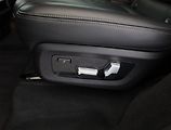 BMW X7 (2020) xDrive40i - náhled 25