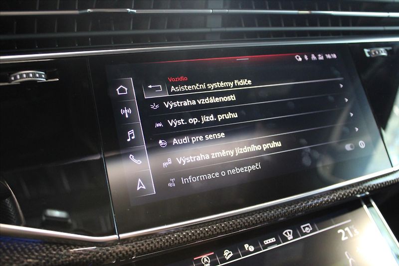 Audi Q7 50 TDi quattro Competition Plu - fotka 21 z 39