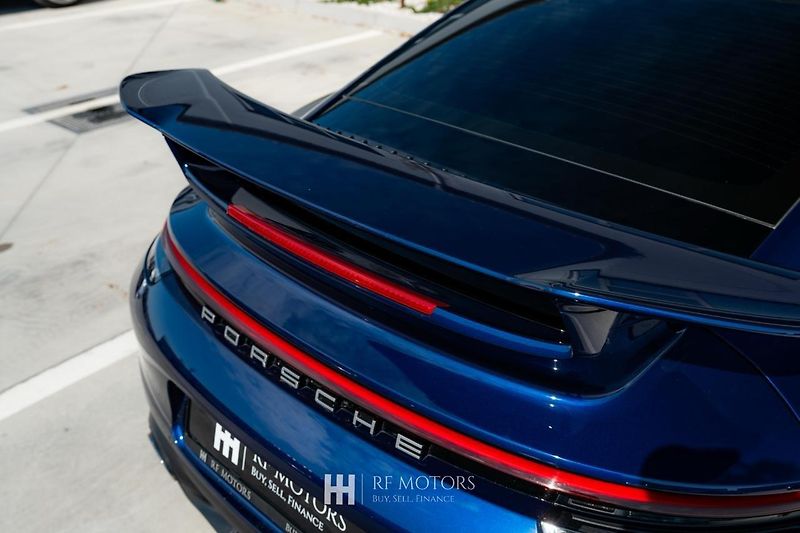 Porsche 911 (2024) Carrera PDK 385 PS, 1.majitel - fotka 29 z 30