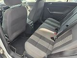 Volkswagen Golf Plus (2009) 1.9 TDI Nová STK, Bez DPF - náhled 12