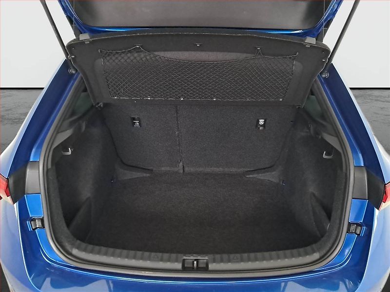 Škoda Scala (2019) Style 1.0 TSI, Tempomat - fotka 13 z 20