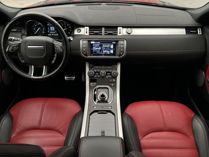 Land Rover Range Rover Evoque AWD HSE Si4 AUT - fotka 2 z 44
