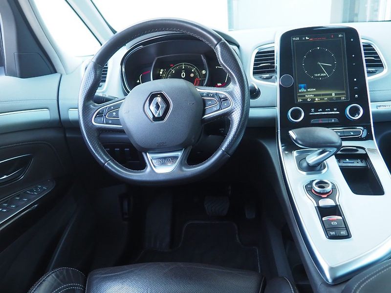 Renault Espace (2016) 1.6 dCi Init.Paris,7MÍST,Tažné - fotka 22 z 47