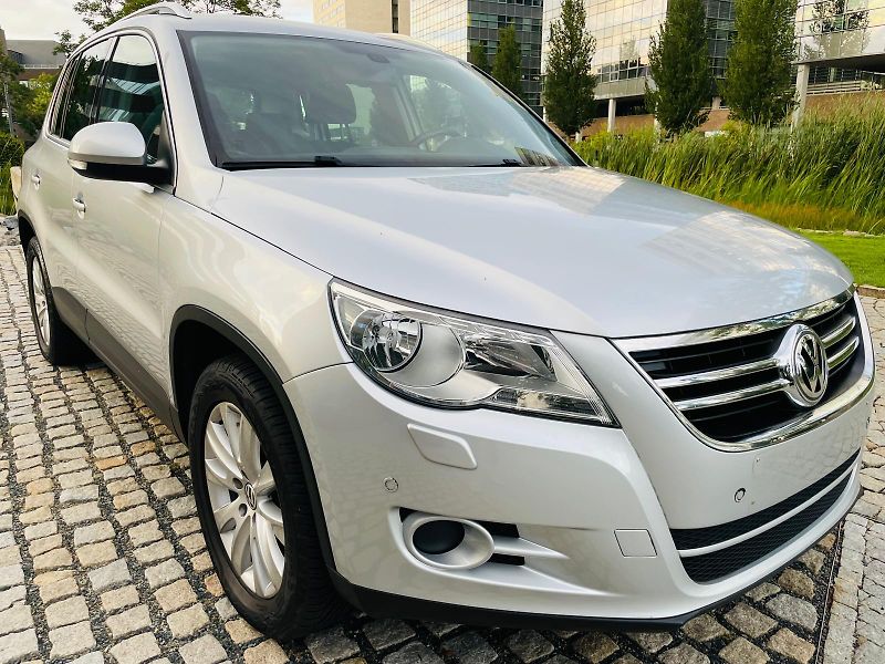 Volkswagen Tiguan 2.0TDI 4x4 MAN SERVISKA TAŽNÉ - fotka 7 z 45