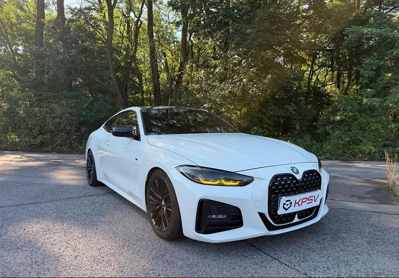 BMW Řada 4 (2021) M420d xDrive Coupe MPerformanc - fotka 3 z 23