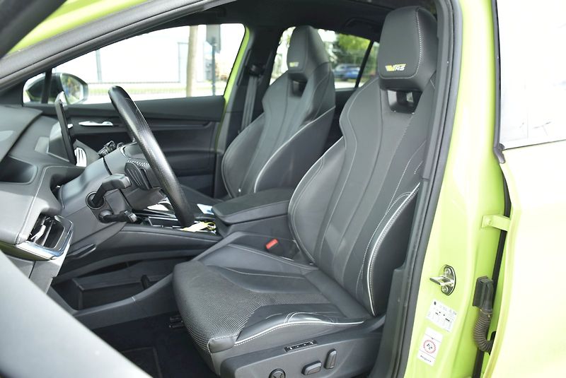 Škoda Enyaq (2023) RS 220kW 4x4 - fotka 21 z 34