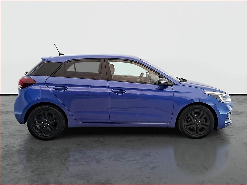 Hyundai i20 (2020) 1.0 T-GDI, Tempomat - fotka 6 z 18