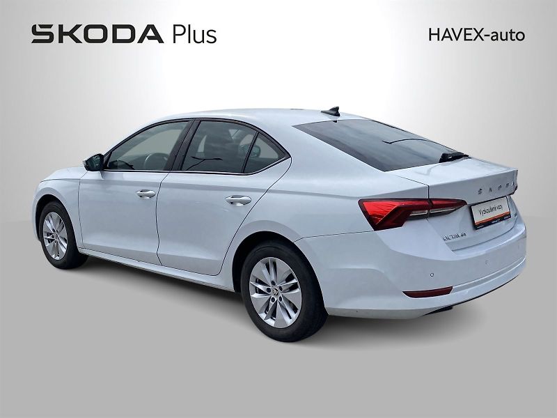 Škoda Octavia (2024) 1.5 TSI M-HEV DSG Ambition - fotka 25 z 28