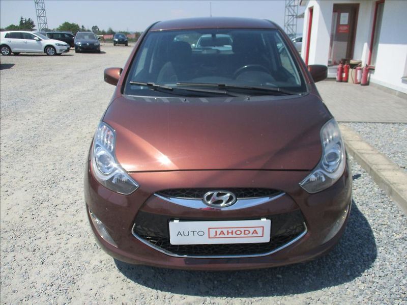 Hyundai ix20 1,6 CVVT, digiklima,servis,CZ, - fotka 2 z 39