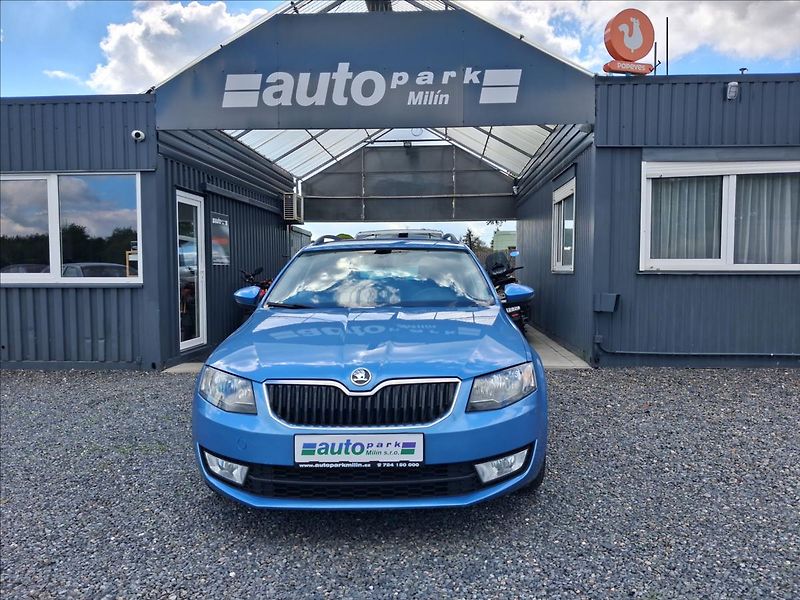 Škoda Octavia 1,2 1.2TSi - fotka 2 z 14