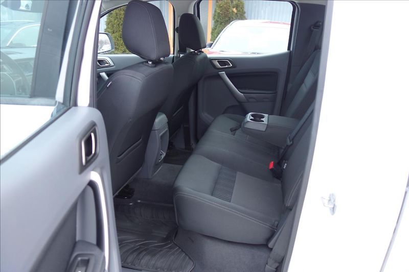 Ford Ranger 2,2 D 118KW, ČR, 2 MAJ., XLT. - fotka 14 z 31