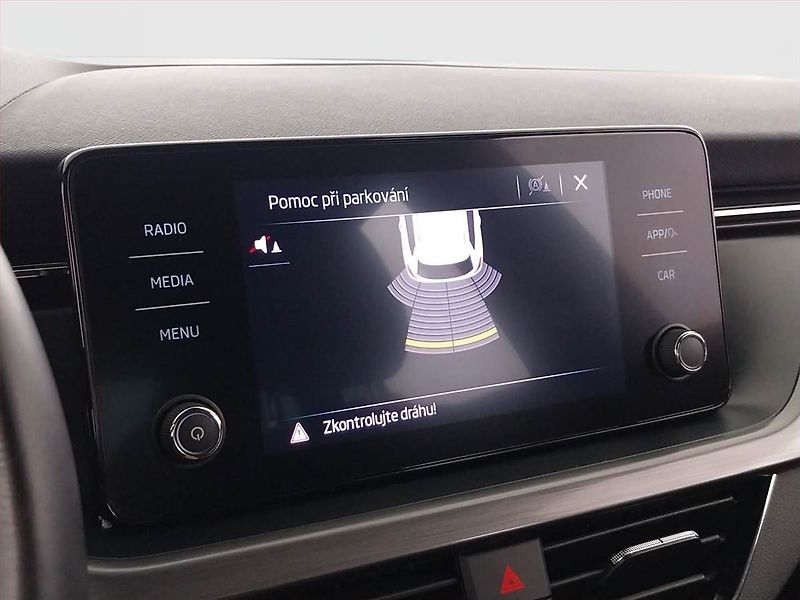 Škoda Kamiq (2021) Scoutline 1.0 TSI, Serv.kniha - fotka 21 z 23