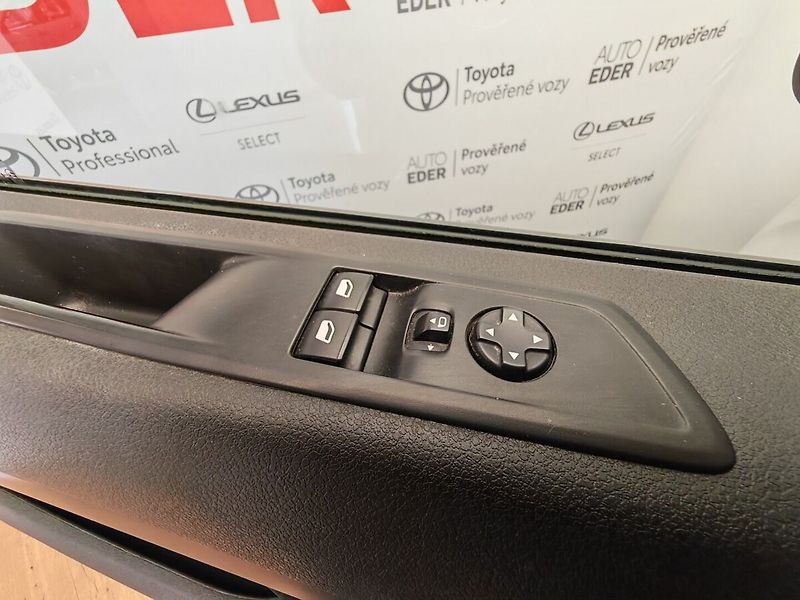 Toyota ProAce Verso Family Comfort - fotka 15 z 33