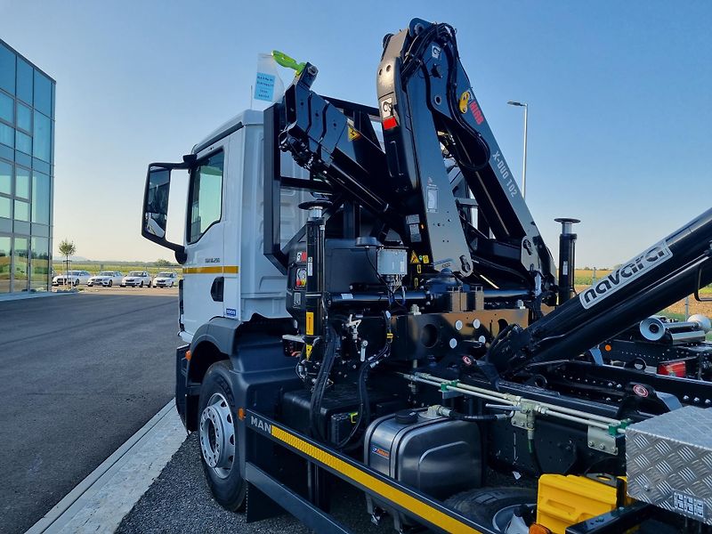 MAN TGM 18.290 TRAKTOR RUKA KONTEJNER  - fotka 3 z 12