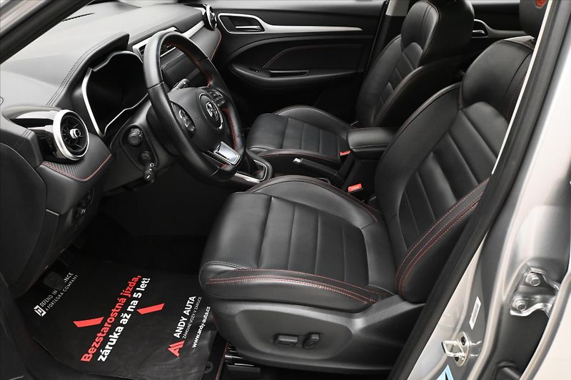MG ZS 1,0 TGI 82 kW Elegance Záruka - fotka 13 z 30
