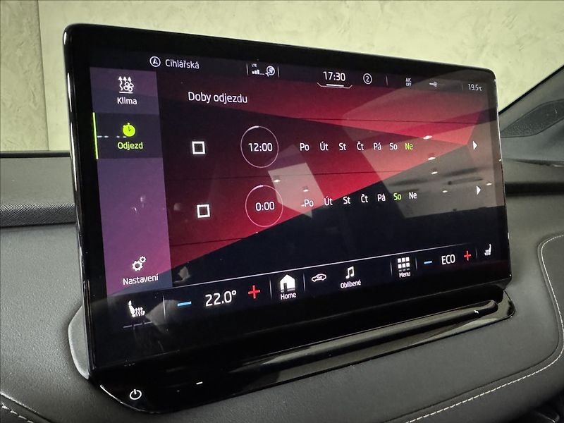 Škoda Enyaq 80 Sportline LED Matrix Assist - fotka 40 z 47