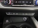 Audi A4 (2017) 2.0 TDI, 4X4, Automat, Navi - náhled 16