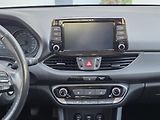 Hyundai i30 (2022) 1.6CRDi COMFORT TAŽNÉ KAMERA - náhled 11