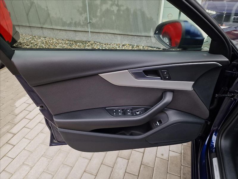 Audi A4 40TDI 150kW S-Line, ČR,1.Maj. - fotka 37 z 50
