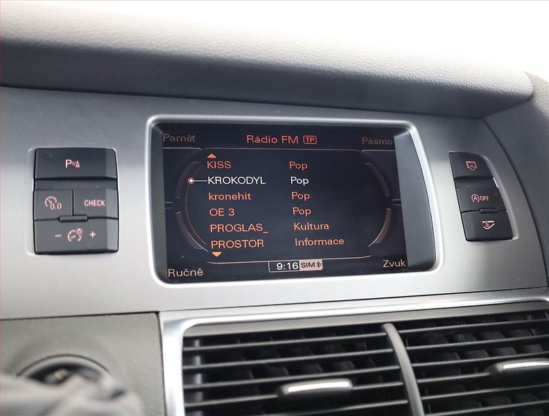 Audi Q7 (2011) S-Line 3.0 TDI, 4X4, Automat - fotka 15 z 20