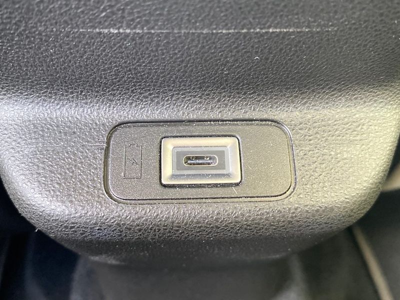 Fiat 600 (2025) La Prima Turbo 1,2 (136k) - fotka 28 z 32