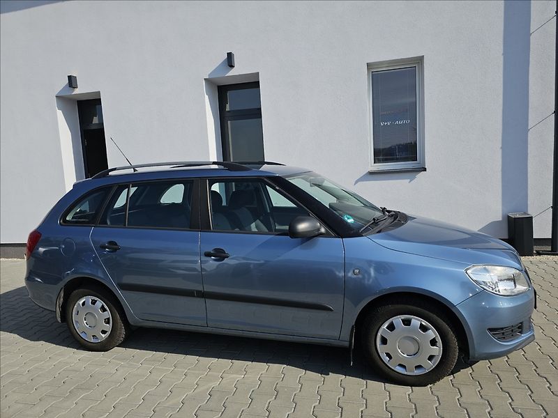 Škoda Fabia II 1,2TSi 63KW CLASIC KLIMA - fotka 5 z 38