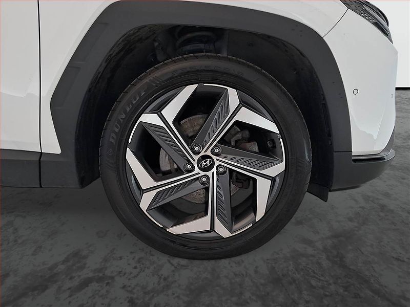 Hyundai Tucson (2022) Premium 1.6 T-GDI HEV - fotka 15 z 21