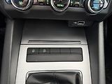 Škoda Octavia 1,6   1.MAJ,SERVISKA,DPH,ČR - náhled 21