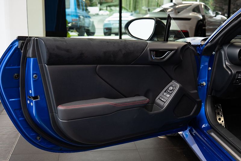 Subaru BRZ - fotka 7 z 20