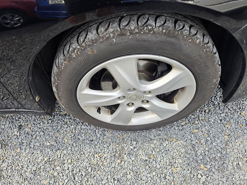 Honda Accord 2.2D - fotka 13 z 21