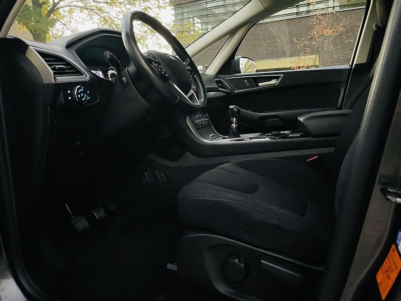 Ford S-MAX 2.0TDCi MANUÁL SERVISKA TAŽNÉ - fotka 26 z 42