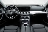 Mercedes-Benz Třídy E E  220 d AMG LINE - náhled 23