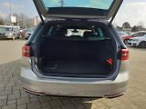 Volkswagen Passat (2018) 2.0 BiTDi 4x4 - náhled 32