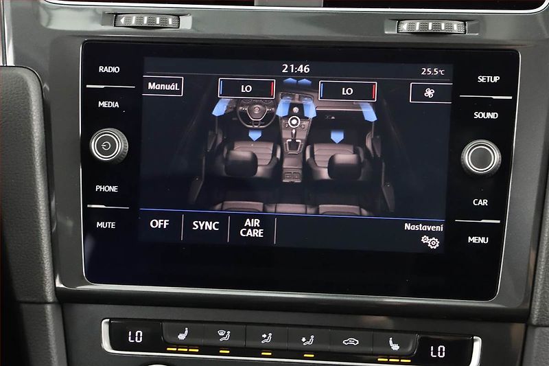 Volkswagen Golf (2018) 1.0 TSI, Tempomat - fotka 12 z 15