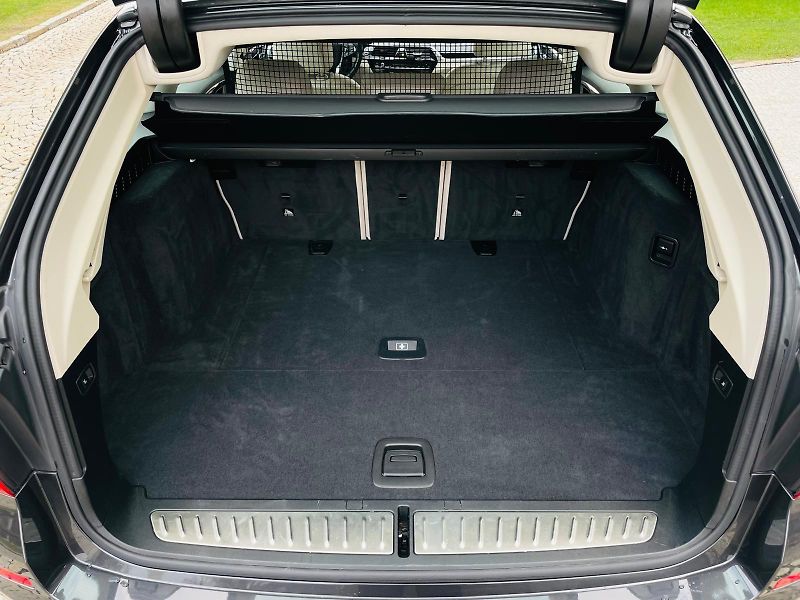 BMW Řada 5 520D AUT KAMERA SERVISKA - fotka 22 z 58