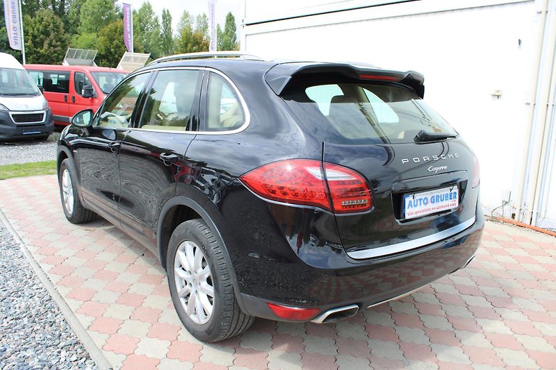 Porsche Cayenne 3,0 TDI 4x4 Webasto N.Rozvody - fotka 5 z 25