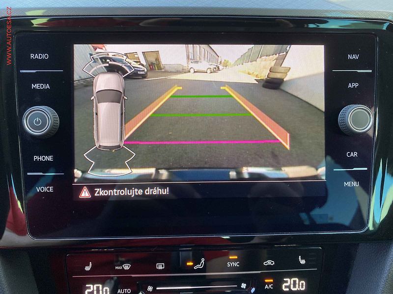 Volkswagen Passat (2021) 2.0TDi, Business, DSG, LED - fotka 14 z 18