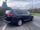 Chrysler Pacifica (2019) 3,6 Touring L Kůže 2019 - náhled 3