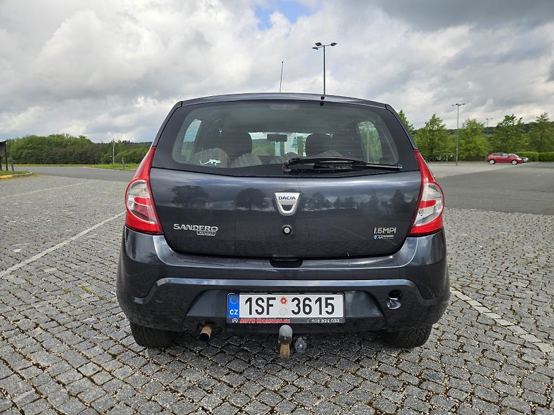 Dacia Sandero (2008) 1.6 16v, PĚKNÝ STAV,  SPLÁTKY  - fotka 8 z 23