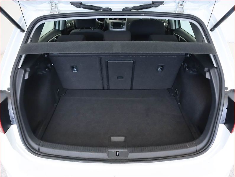 Volkswagen Golf (2014) 1.2 TSI, Serv.kniha, Tempomat - fotka 14 z 17