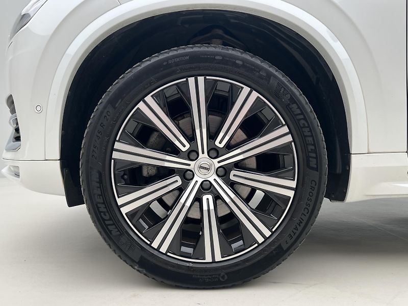 Volvo XC90 B5 AWD BRIGHT PLUS AUT 7 MÍST - fotka 15 z 49