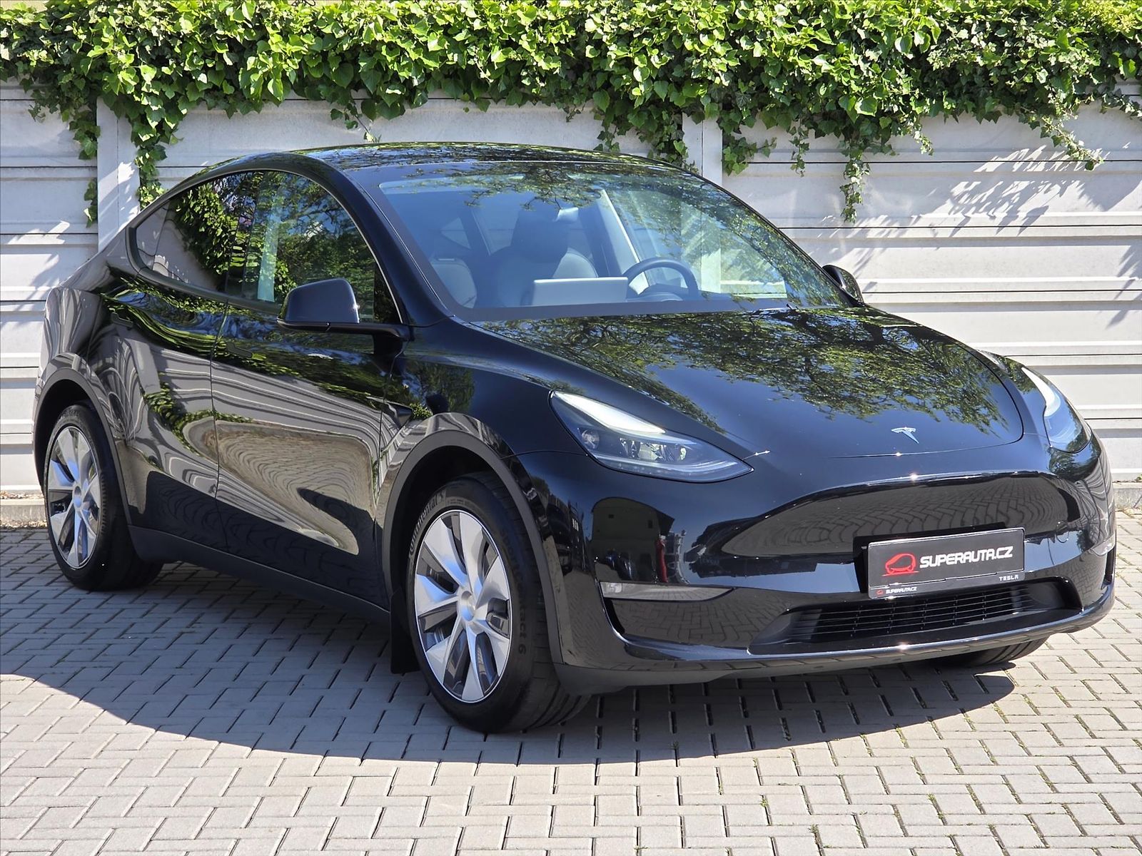 Tesla Model Y 0,0 378kW 4x4 LR Tažné SoH 94%