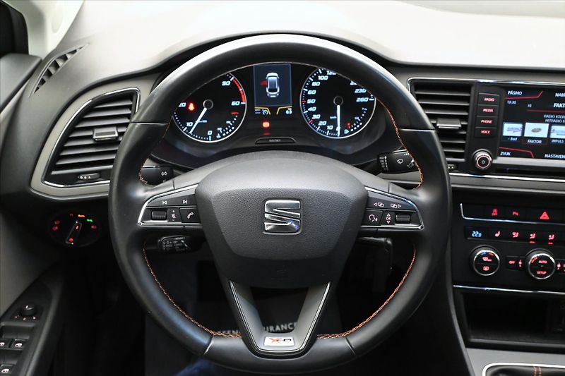 Seat Leon 2,0 TDI 110 kW 4x4 X-Perience - fotka 18 z 30